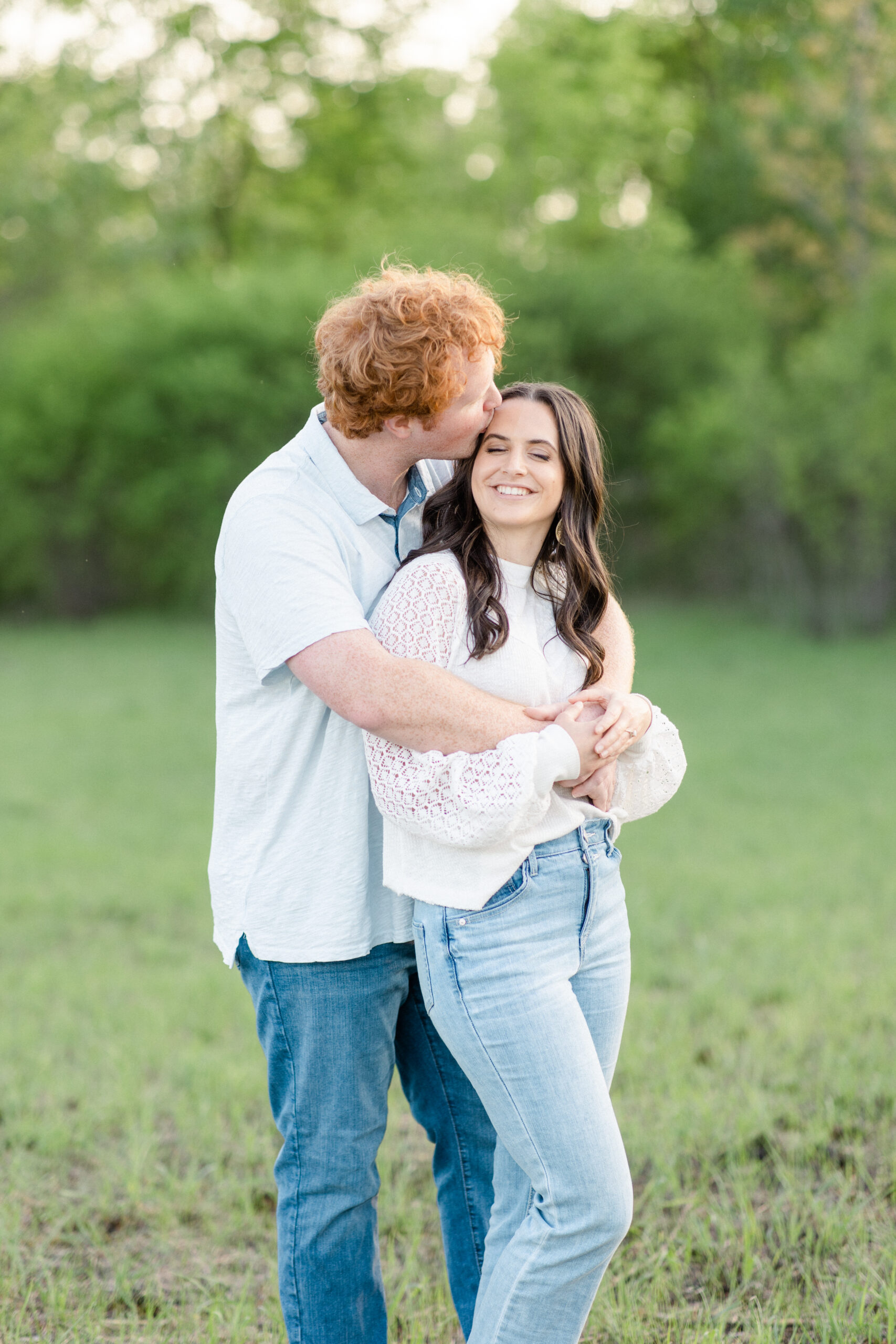 Sioux Falls Spring Engagement Session